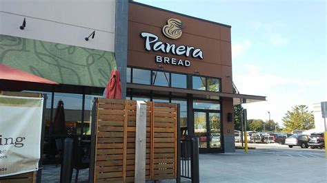 panera bread royal parkway nashville.